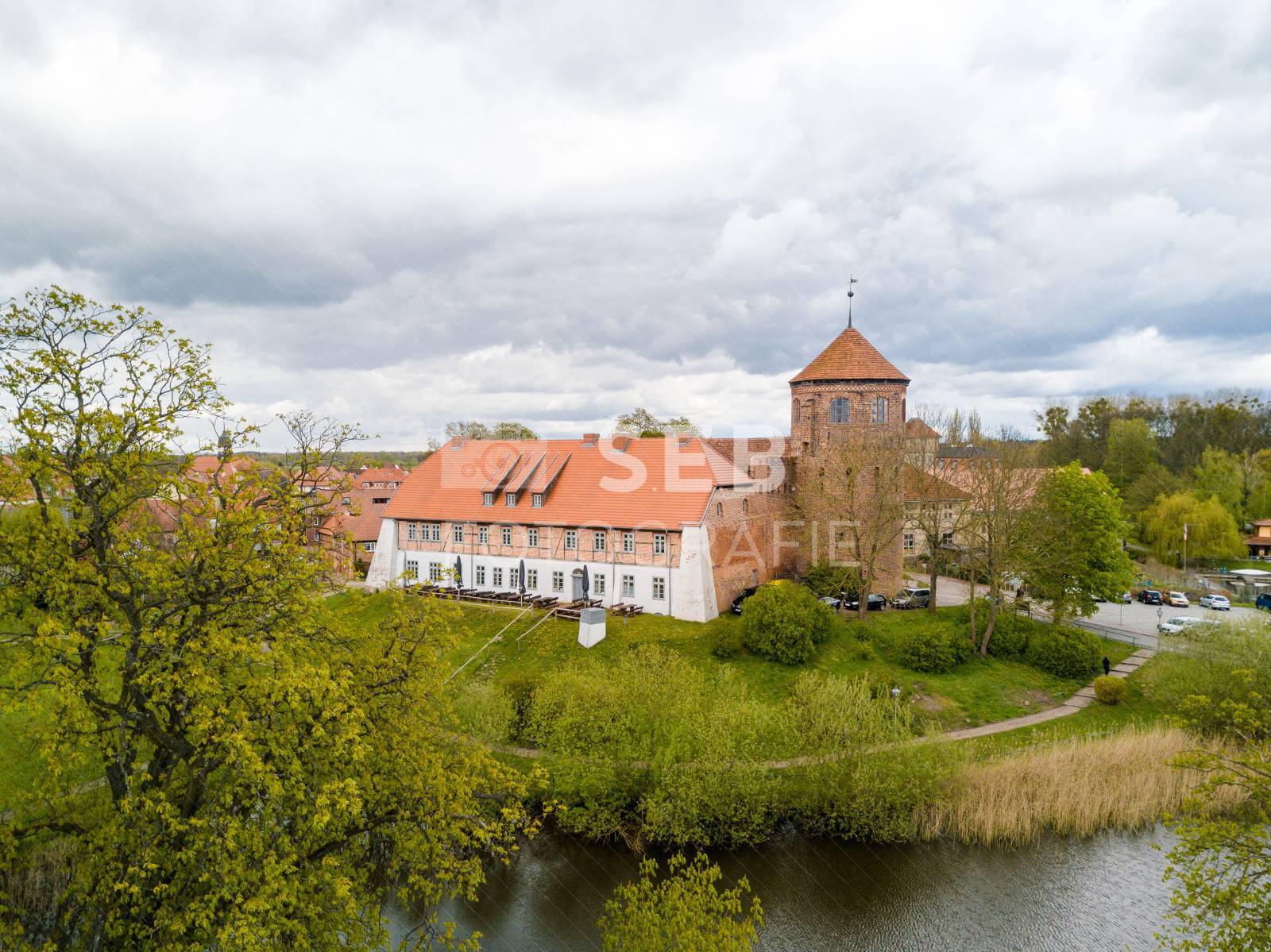 Burg Neustadt-Glewe im Frühling