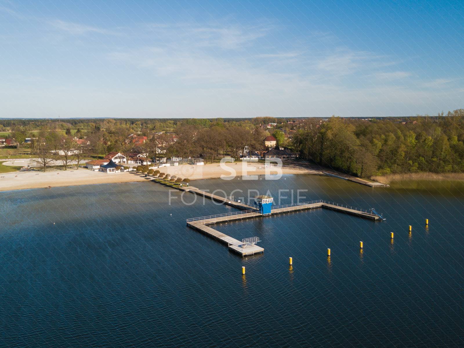 Seebrücke im Neustädter See