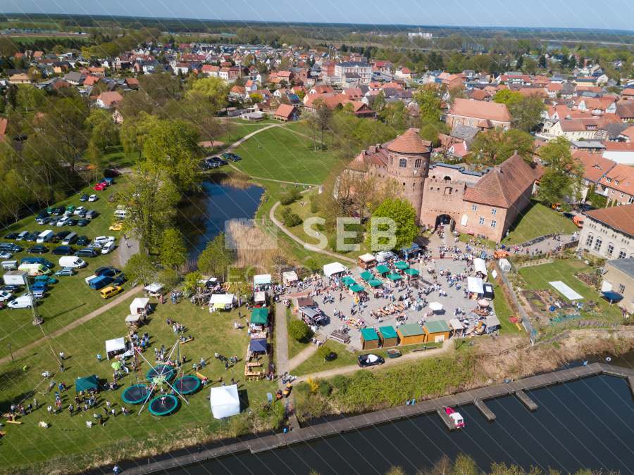 BurgArt Frühling in Neustadt-Glewe