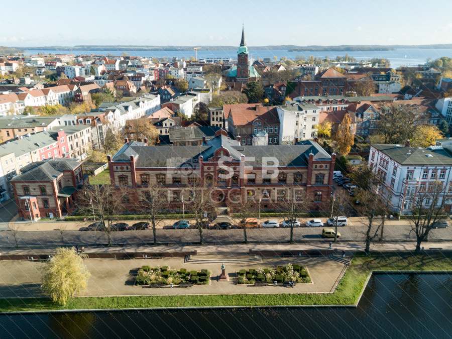 Fachhochschule des Mittelstands (FHM) - Campus Schwerin