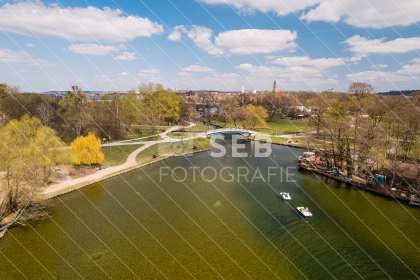 Tretboote auf dem Tollensesee