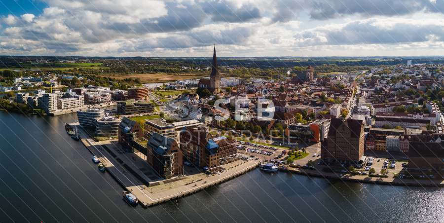 Am Rostocker Stadthafen