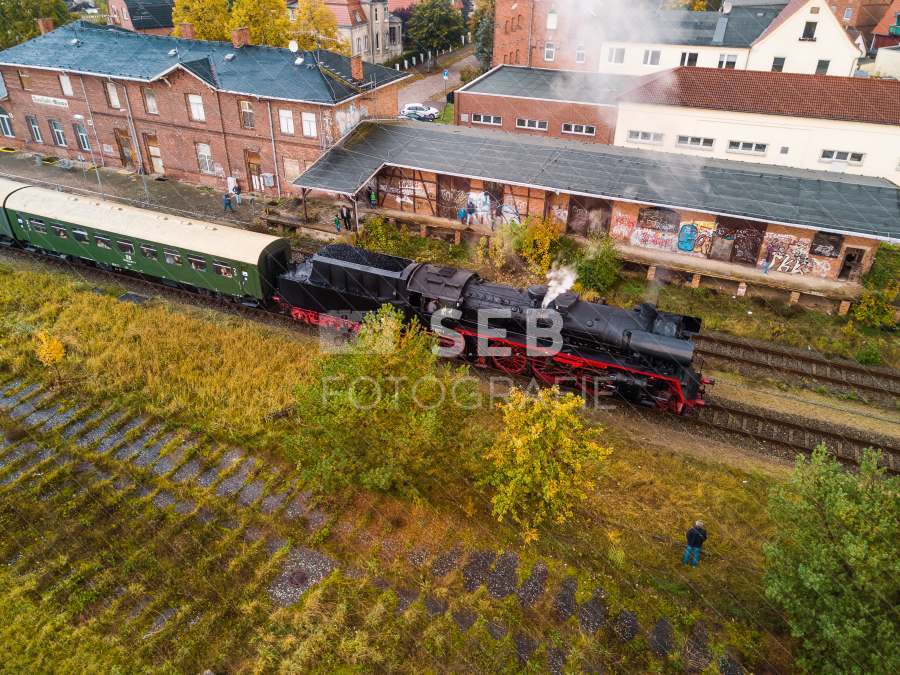 Dampflok am Bahnhof Neustadt-Glewe