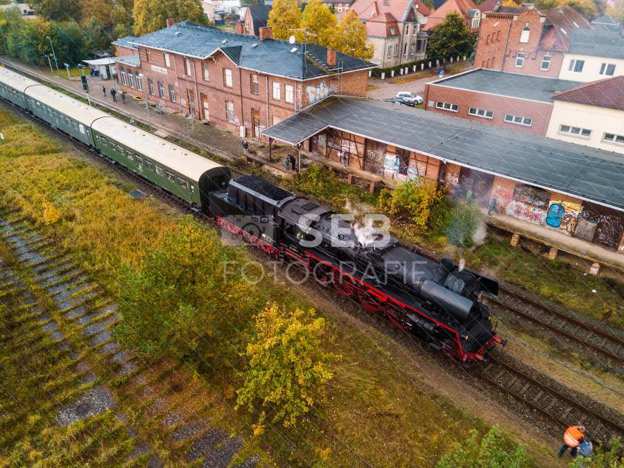 Dampflok am Bahnhof Neustadt-Glewe