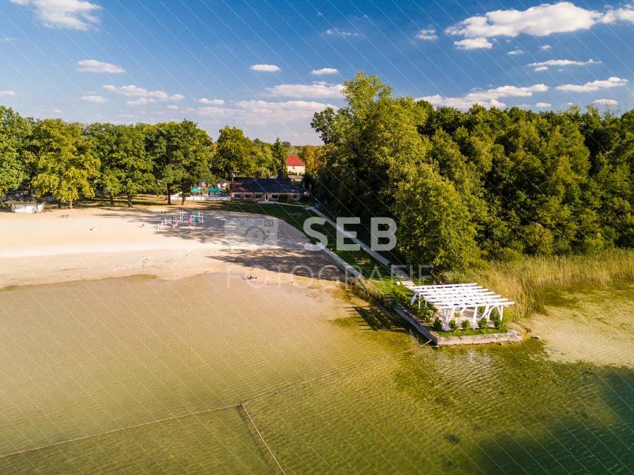Hochzeitspavillon am Strand Neustadt-Glewe