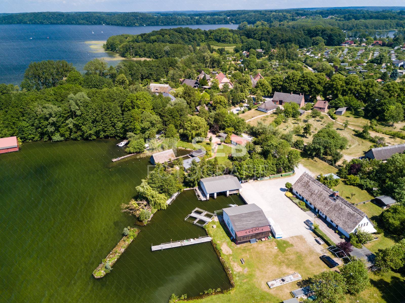 Mueß, Schweriner See