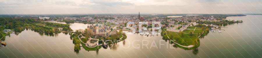 Panorama Schweriner Schloss