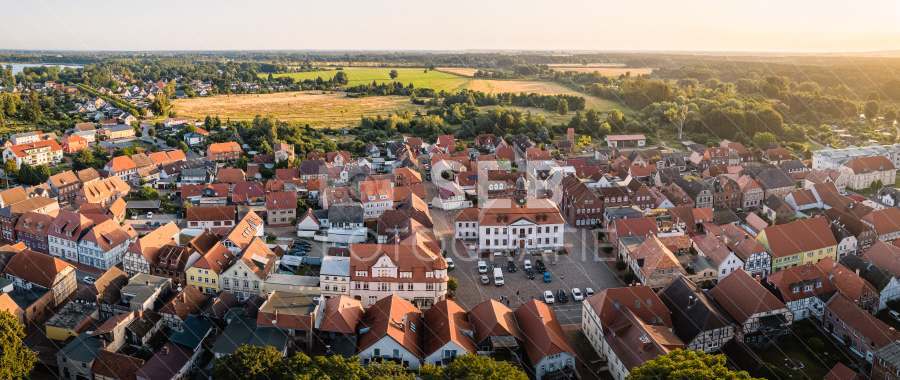 Blick zum Rathaus Neustadt-Glewe