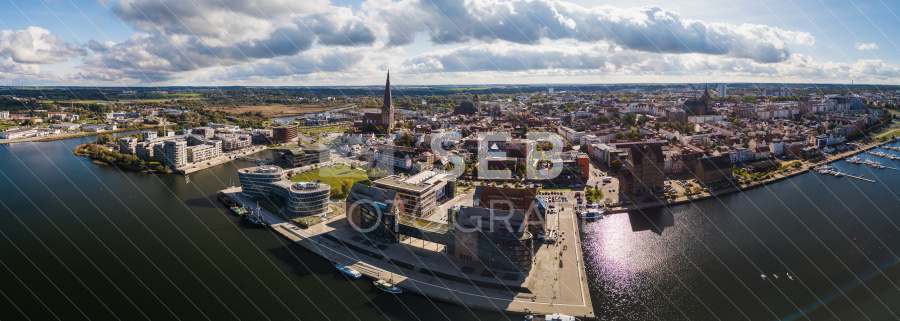 Am Rostocker Stadthafen